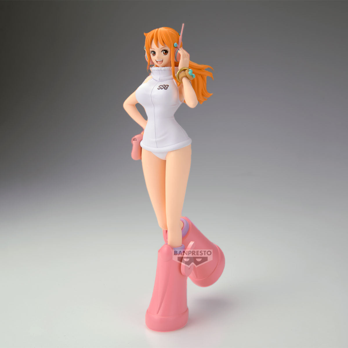 ONE PIECE NAMI EGGHEAD STYLE GLITTE