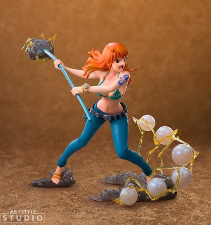 ONE PIECE FIGURINE NAMI 1/10
